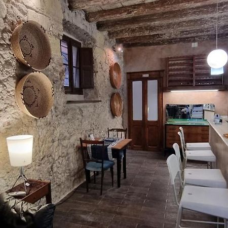 Loft Sant' Efisio Apartment Cagliari Ngoại thất bức ảnh